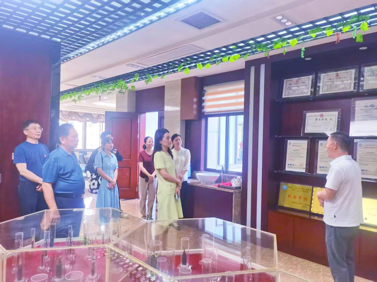 蕪湖市委社會工作部領(lǐng)導(dǎo)蒞臨華宇集團(tuán) 調(diào)研指導(dǎo)省級“雙強六好”創(chuàng)建工作